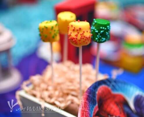Candy Bar на детский праздник в стиле Супергерои